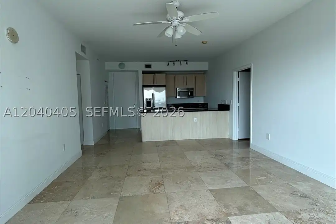 79 SW 12th St #2703-S - More
