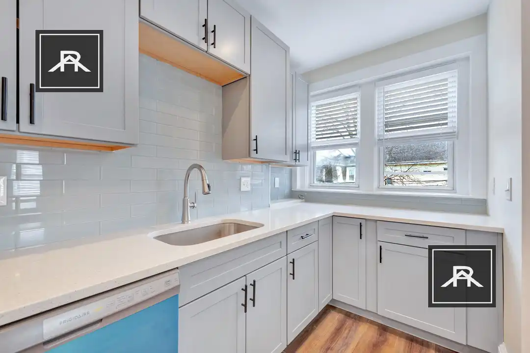 105 School St unit 2 - Widok 5