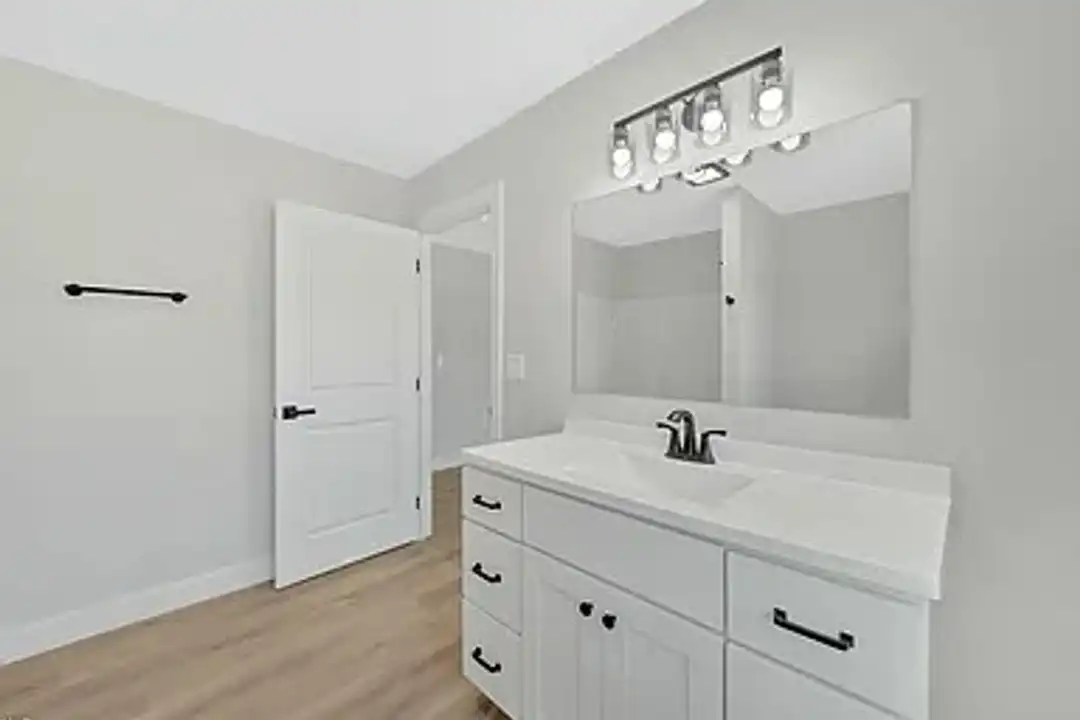 12150 Arbor St unit 12150-A - More