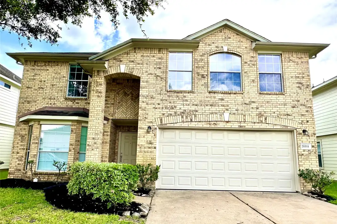 25311 Clover Ranch Dr - View 2