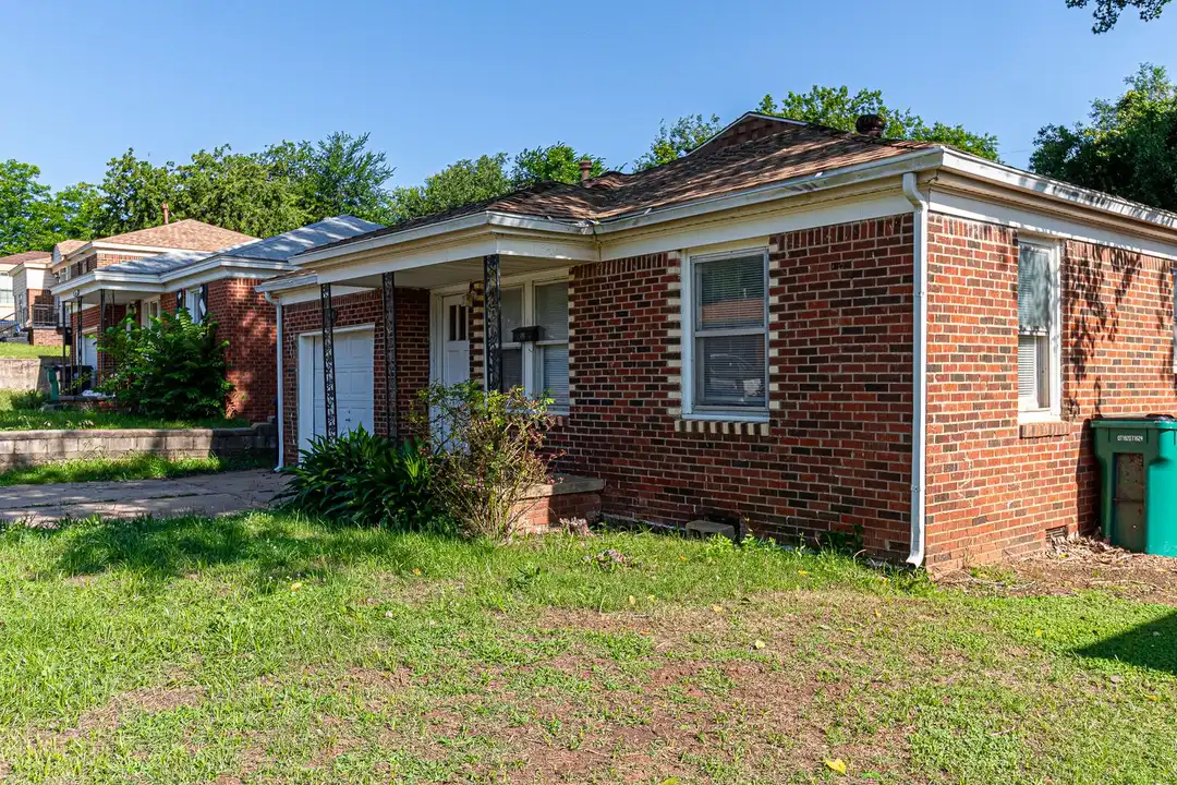 2705 NE 18th St - View 5