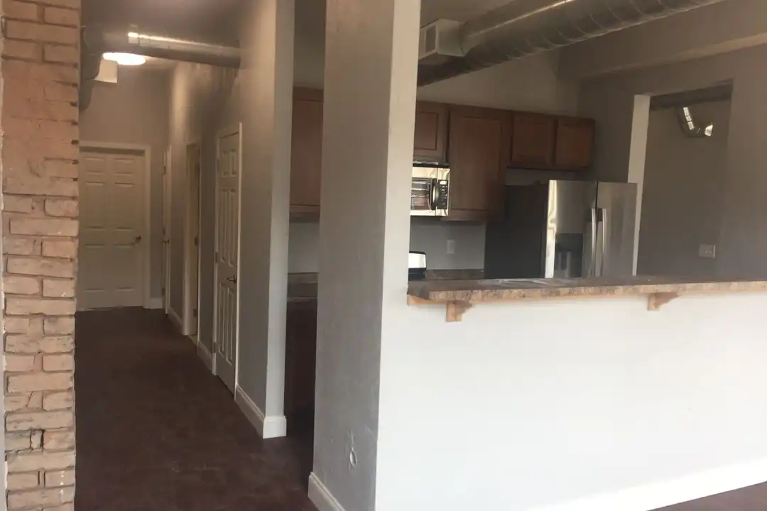 1021 E Carson St unit #2 – photo 1