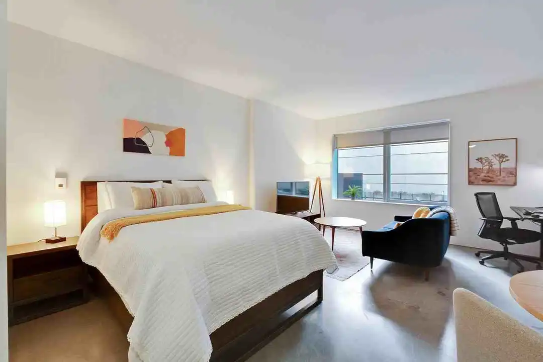 18 10th Street - View 5