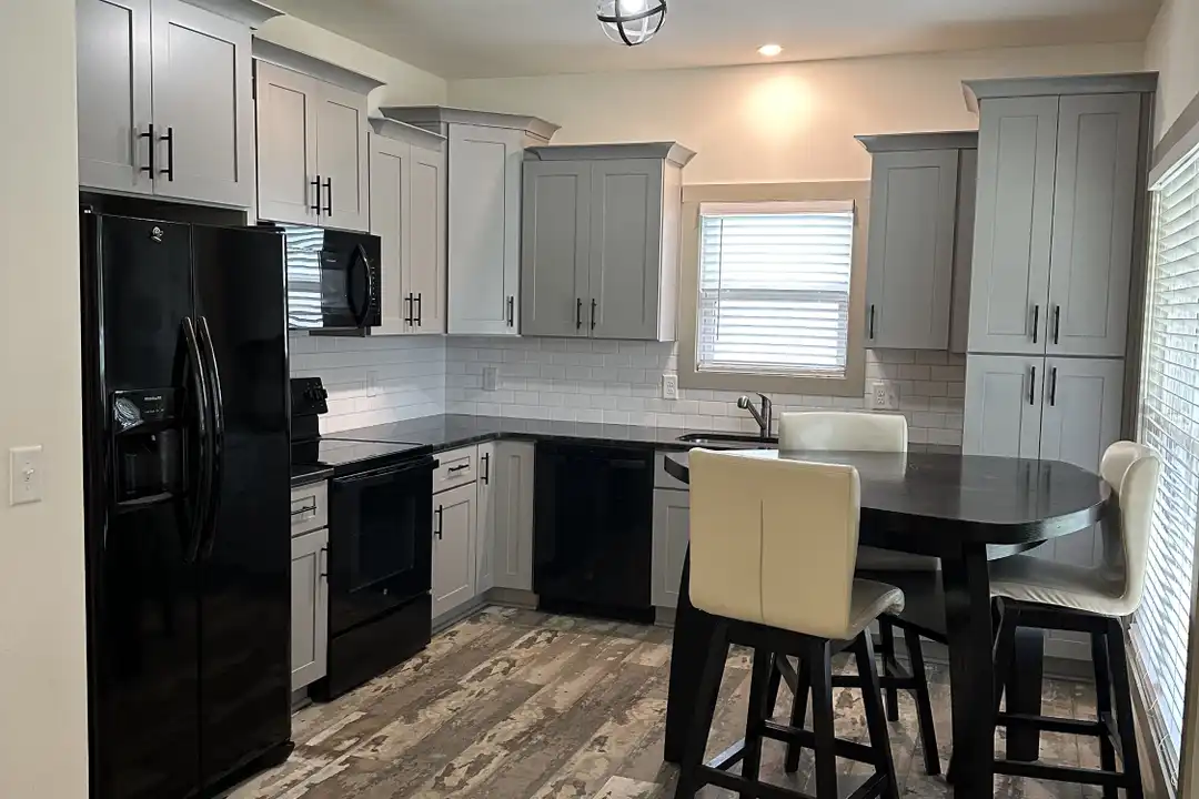188 Vickery St unit B - View 3