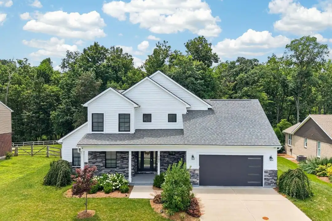 6582 Rosewood Ln – photo 1 of 48