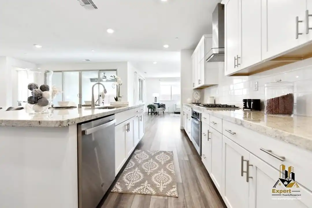 4040 Swing Way - View 3