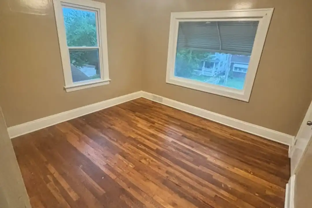8610 Jeffries Ave – photo 1
