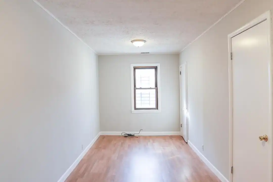 1582 N Clybourn Ave - View 6
