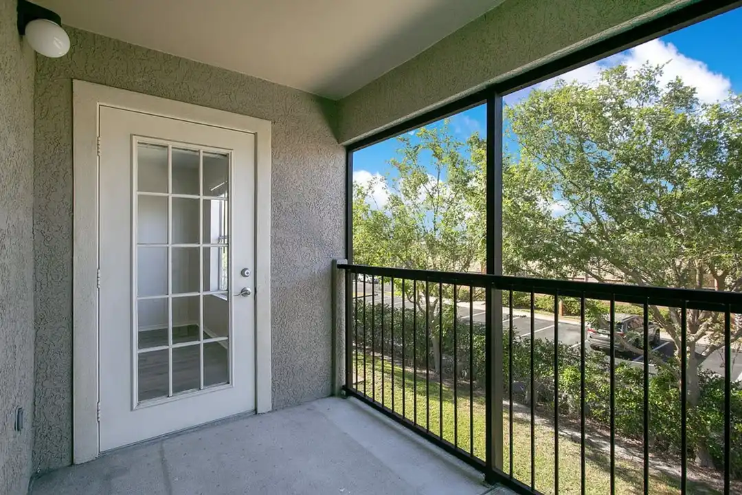 2155 Fontebranda Loop unit 150#212 - More