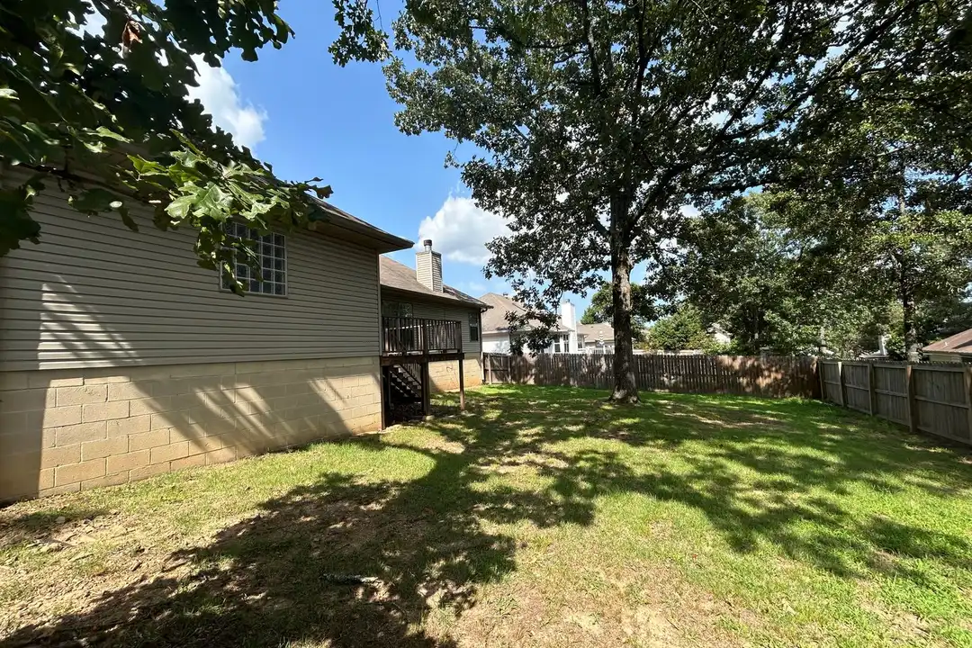4073 Willow Glen Cir - View 3