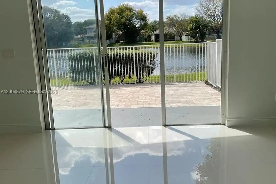 4117 Sapphire Bend - View 4
