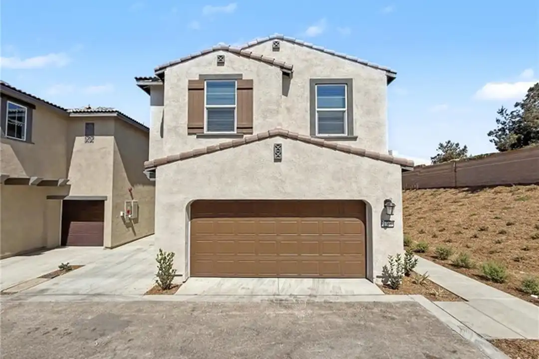 1366 Thunderbolt Ln – photo 1