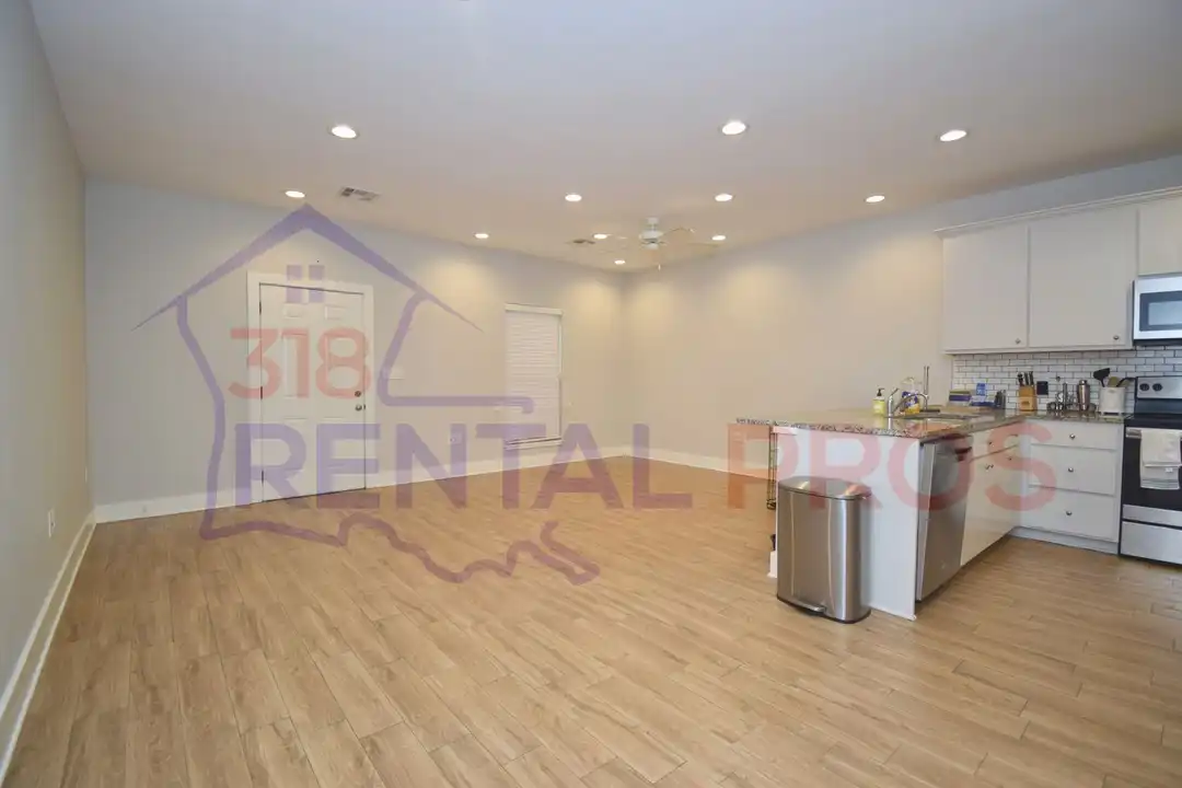 1220 E Kentucky Ave unit Unit 5 - View 2