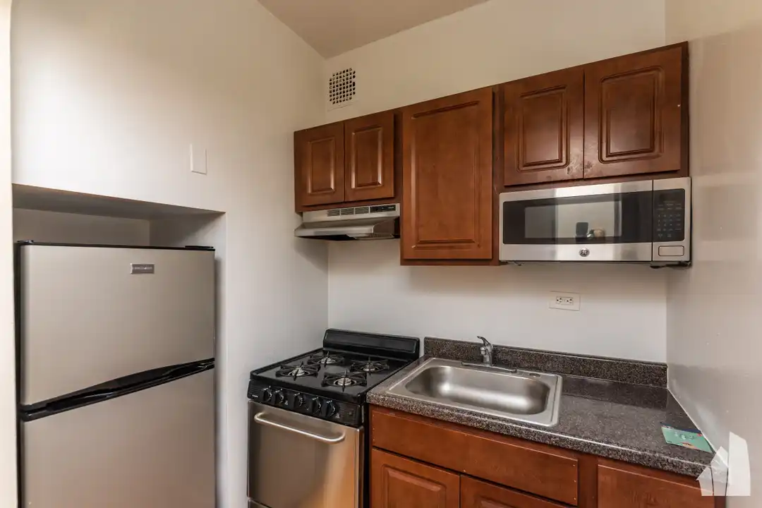 948 W Cuyler Ave unit 115 - View 6