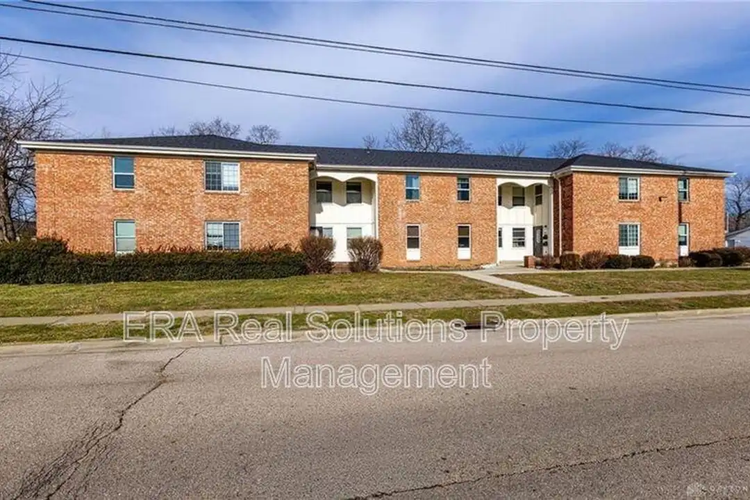 1241 Devon Ave unit 1243A – photo 1