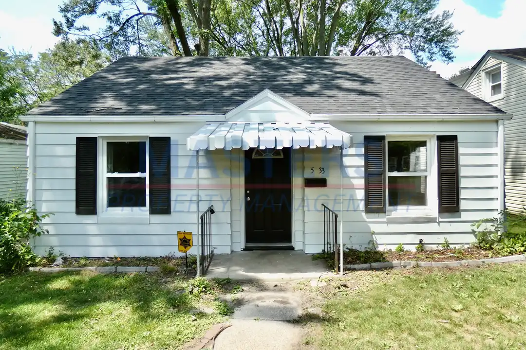 5133 Adella St – photo 1