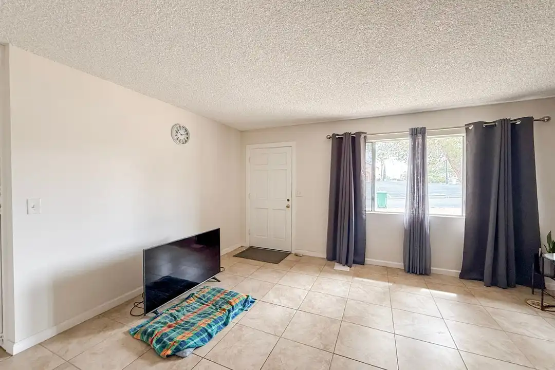 7496 Church St - View 3