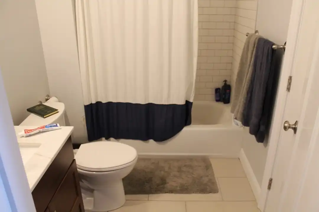 108 Marine Rd unit 1 - More
