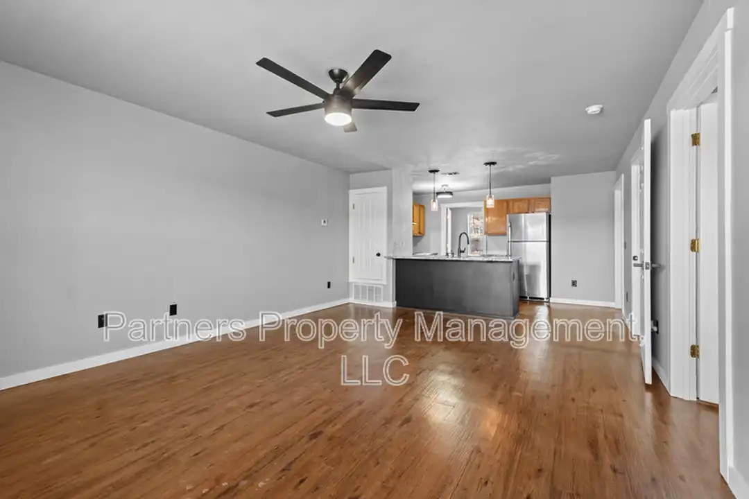 Apartment in Fayetteville - View 5