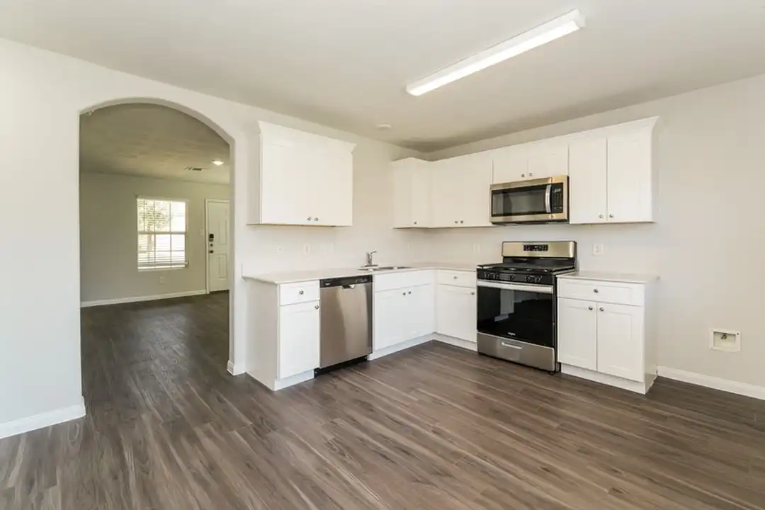 19027 Brescia Ln - View 5