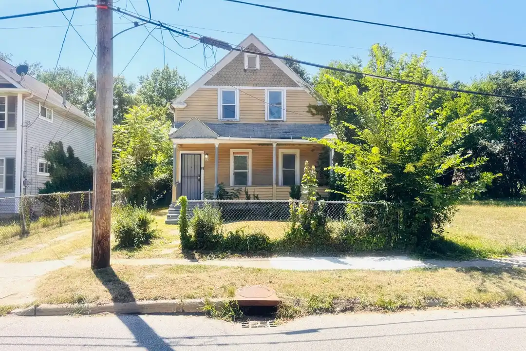 924 Ansel Rd – photo 1