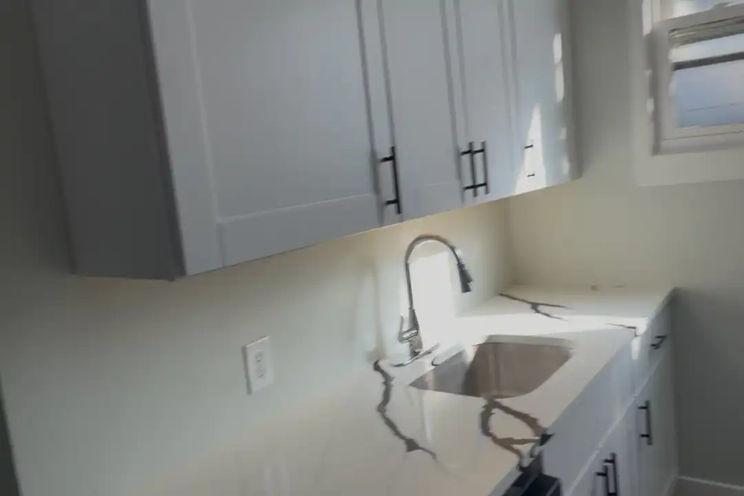 285 Columbia Ave unit 2 - View 3