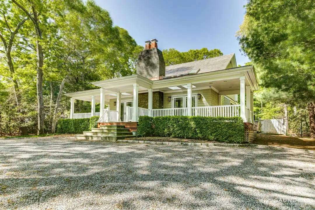 25 Oyster Pond Ln – photo 1 of 24