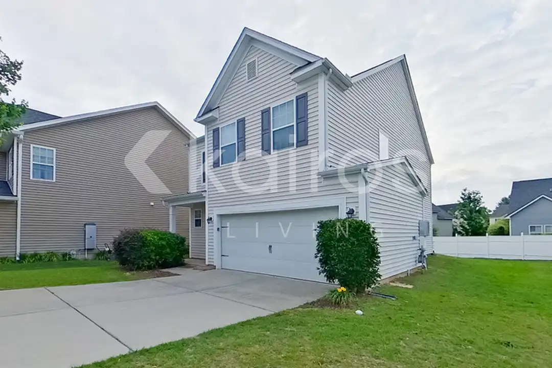 141 Whitton Ct - View 3