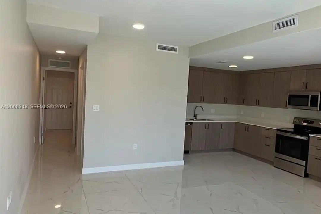 Apartment in Naranja - View 2