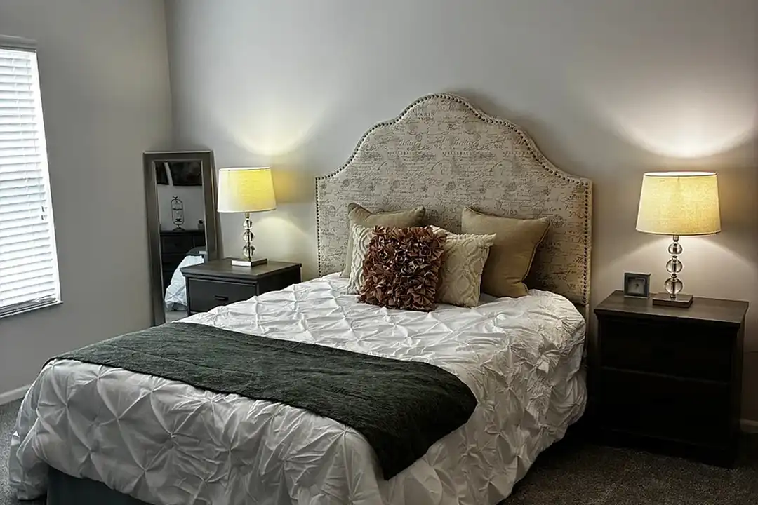Chantry Village Apartments – photo 1