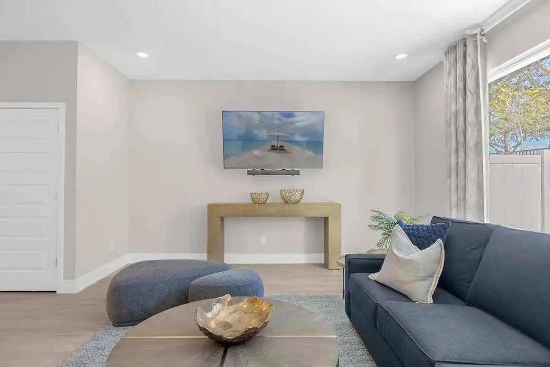 Apartment in Kissimmee - View 3
