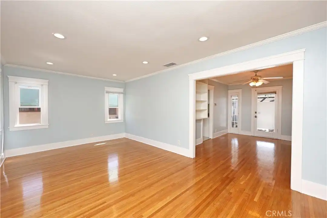 821 N Atlantic Blvd - More