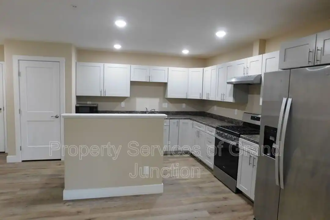 1715 N 7th St unit A - View 6