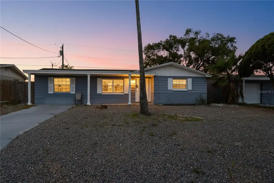 3301 Rosefield Dr – photo 1