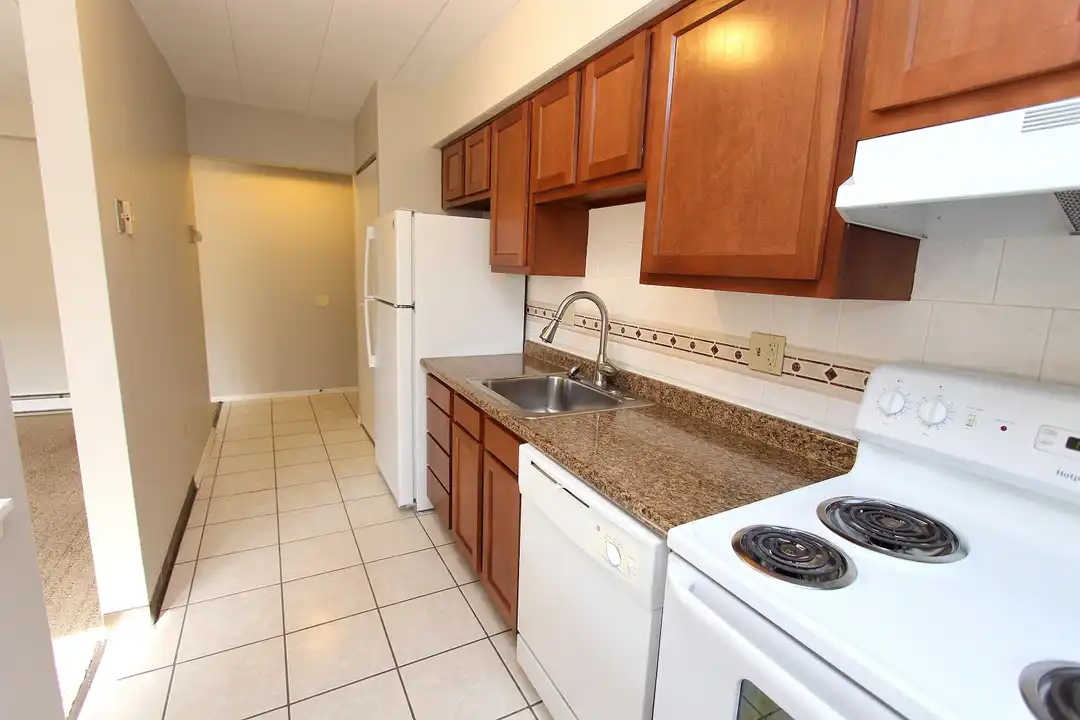 3500 Willow Ave unit 102 – photo 1 of 7
