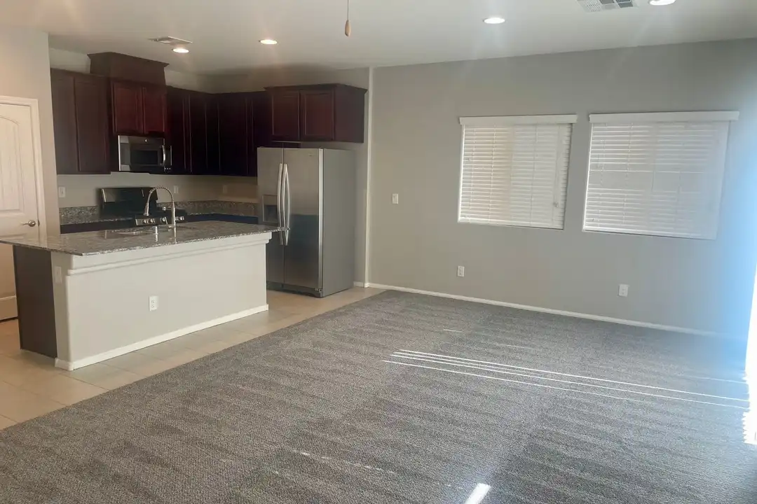 8365 S Pioneer Way - More