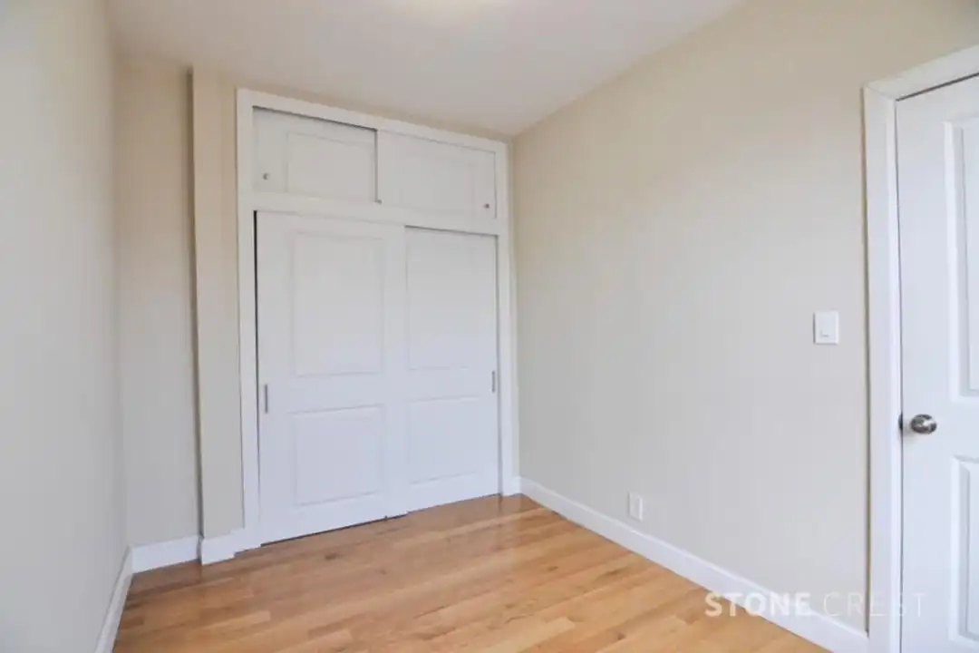 225 Central Pk N - View 4