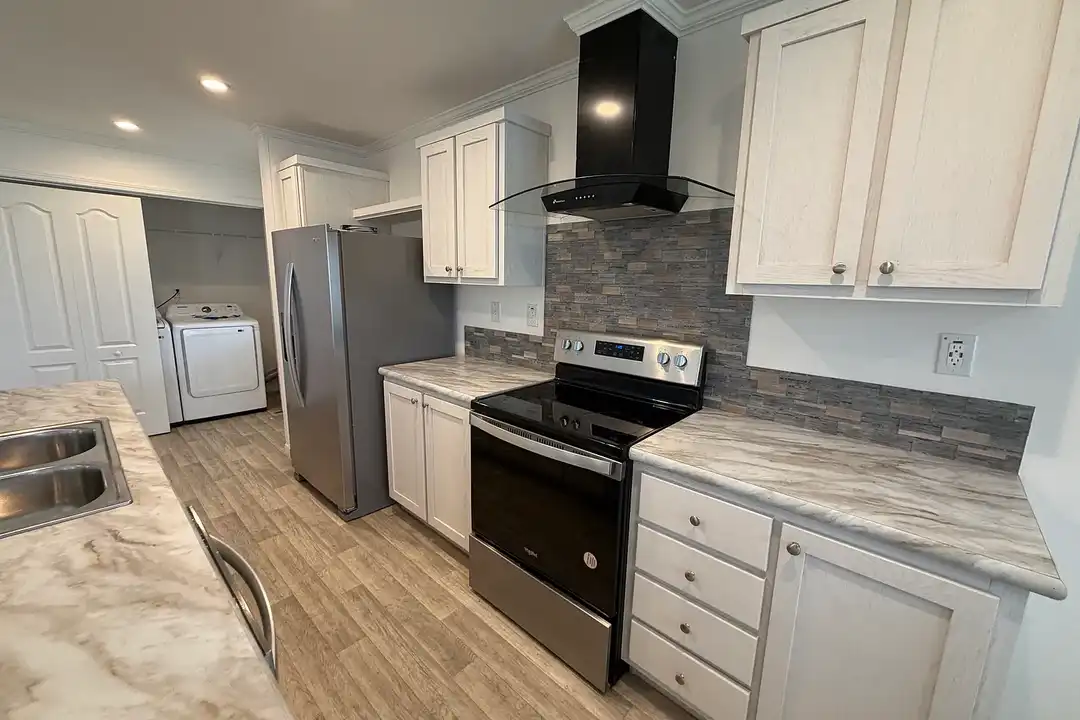 Royal Palm Village – photo 1