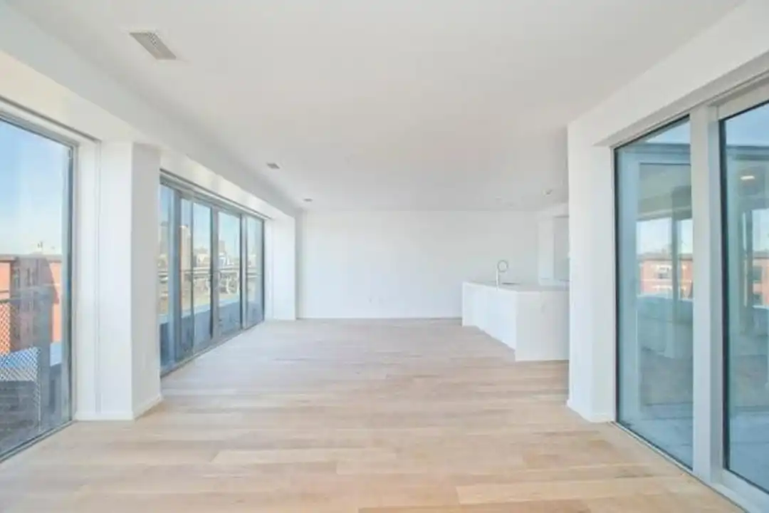 26 W Broadway – pohled 2