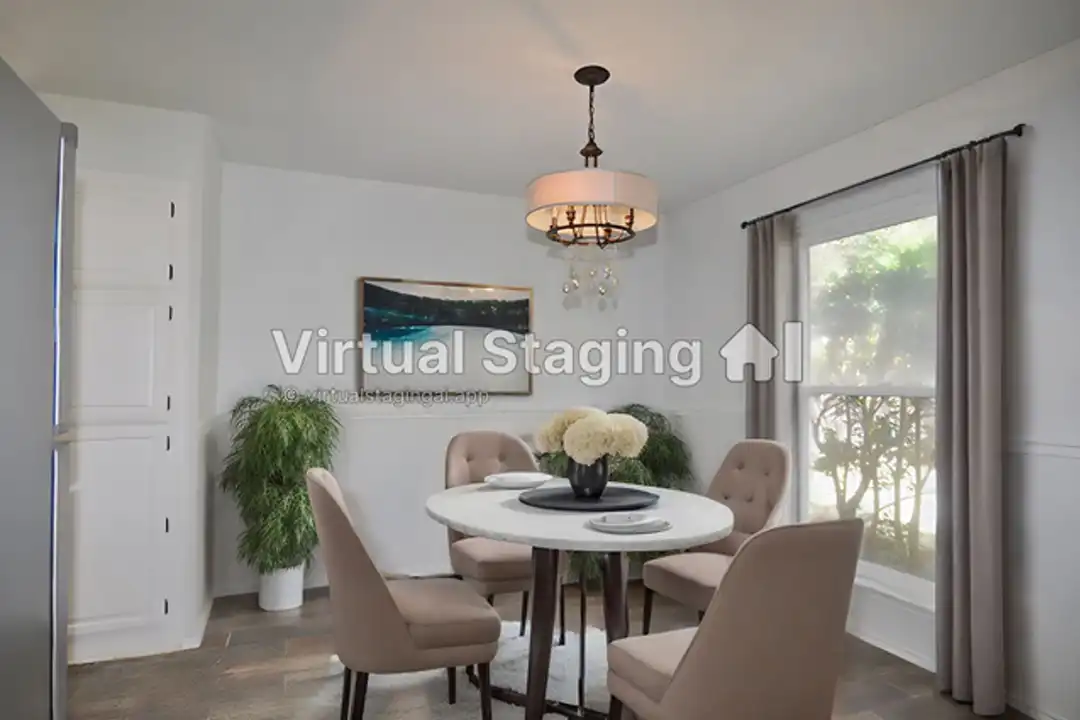 205 Juniper Dr - More