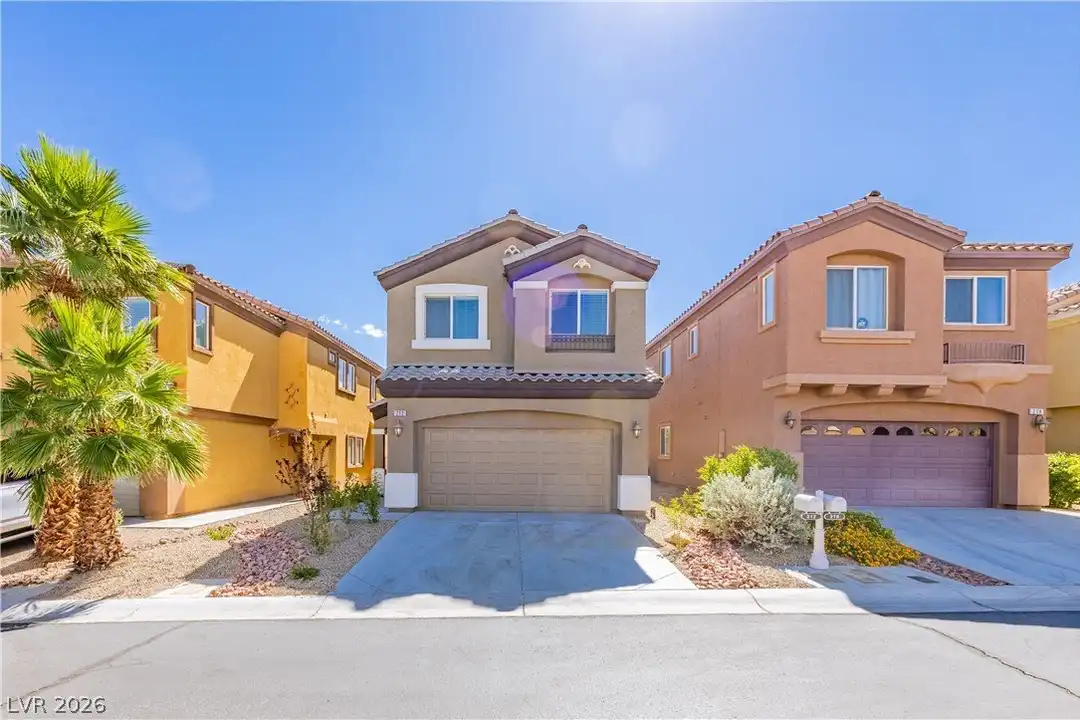 212 Fairway Woods Dr - View 2