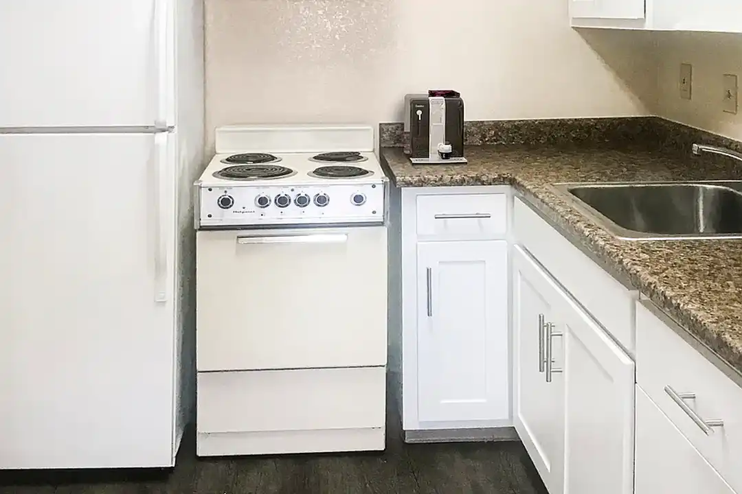 2601 Delano Ave – photo 1