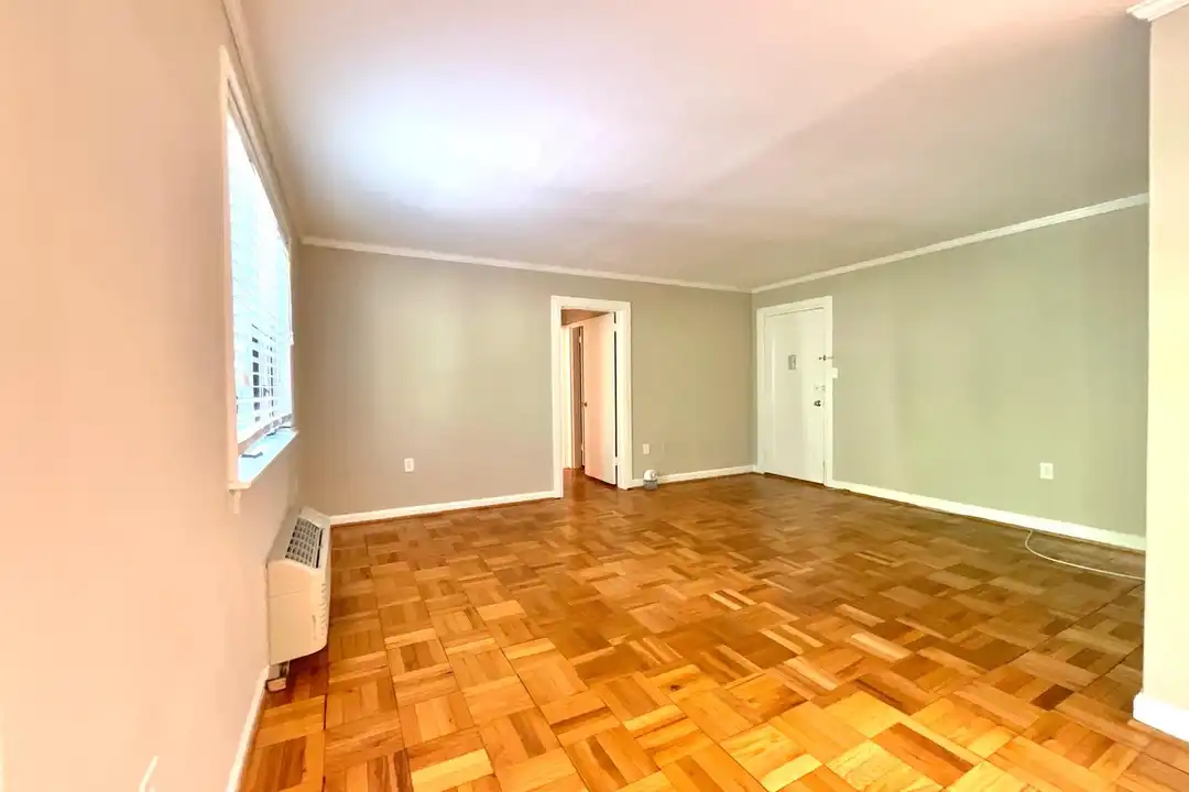 4114 Davis Pl NW unit 210 - View 6