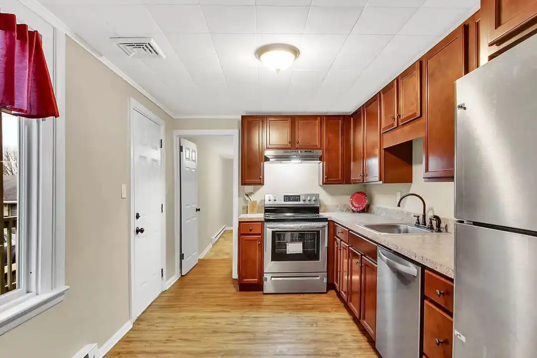 129 S Front St - View 5