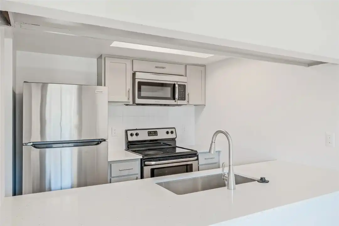 4600 W Pioneer Dr unit 222 - View 5