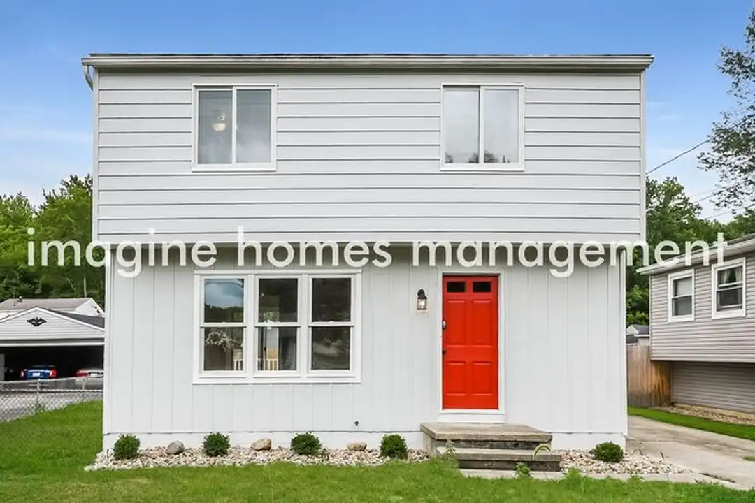 5271 Broad Blvd – photo 1 of 20