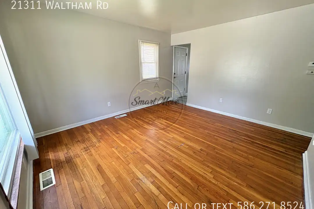 21311 Waltham Rd - View 3