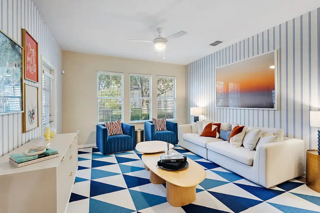 Apartment in Windermere - View 2
