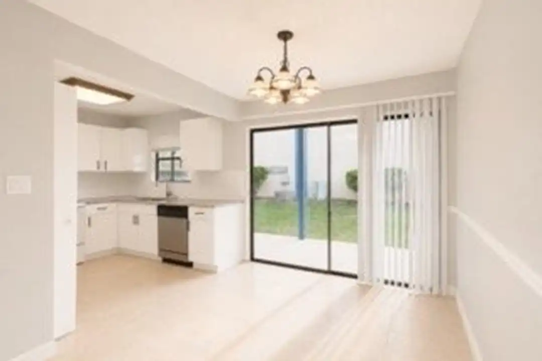 Apartment in Gainesville - View 5