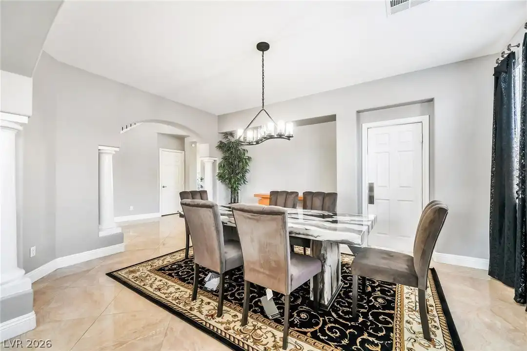 2776 Culloden Ave - View 4